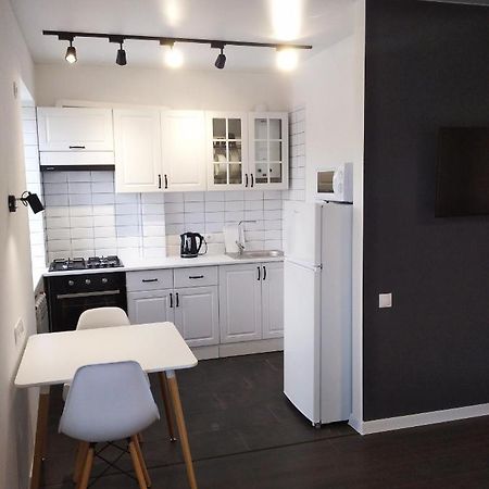 White Apartment Poltava Luaran gambar